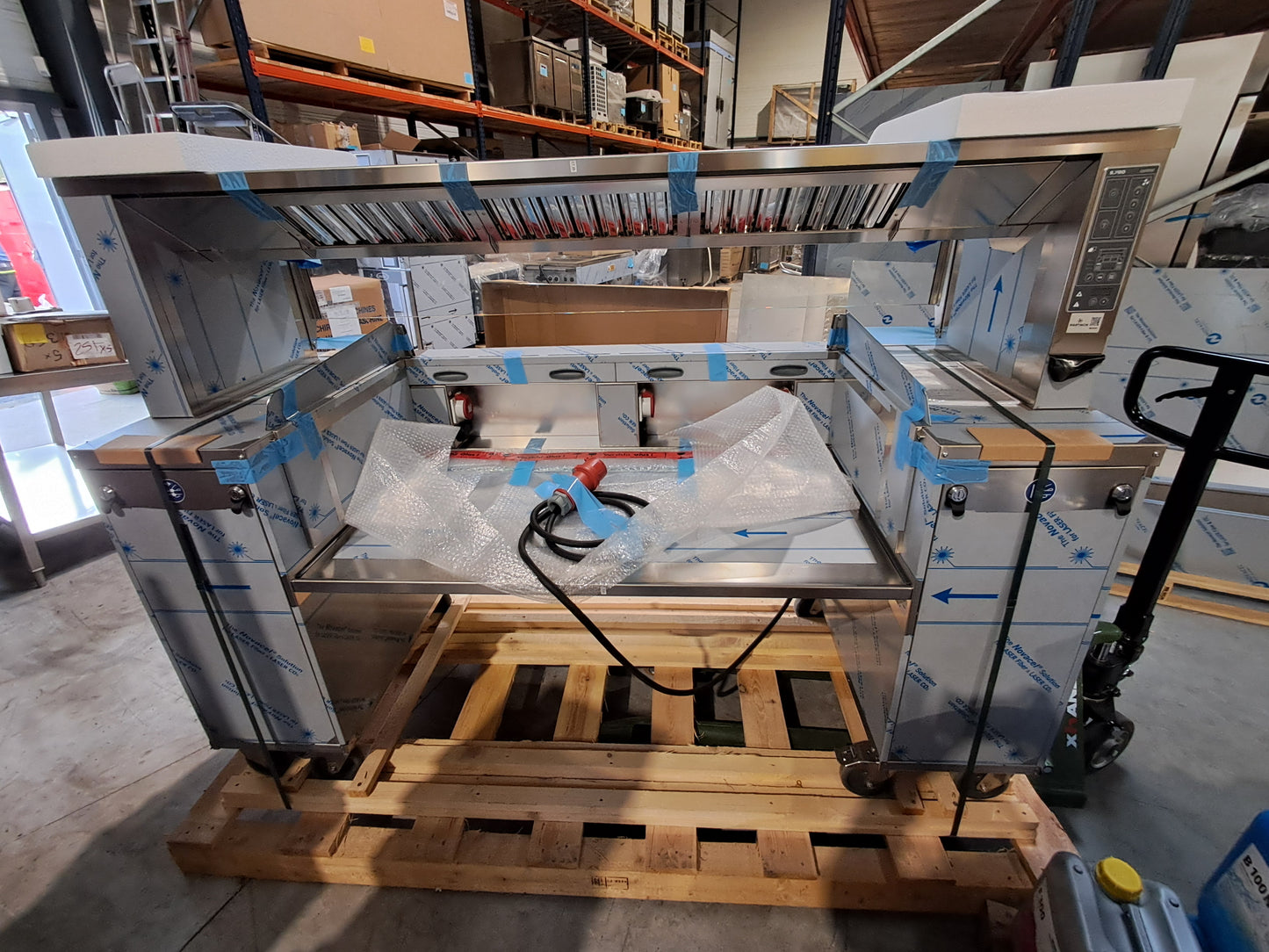 STATION DE CUISSON 3.1 AVEC PONT D'ASPIRATION - MAR0036640