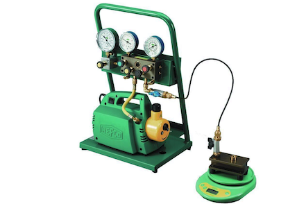 Station de charge pour R-290 / R-600 / R-600a et R-134a