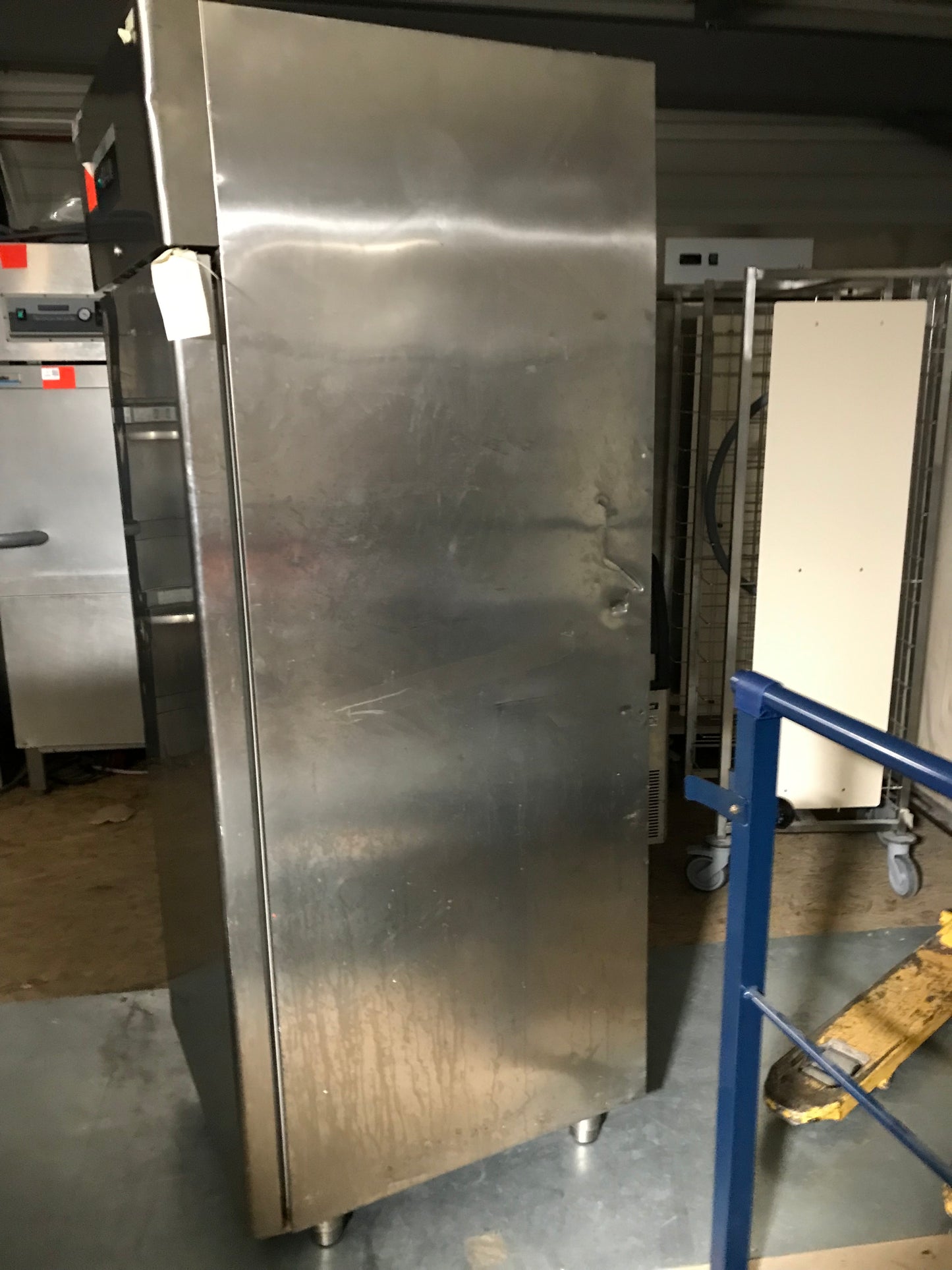 ARMOIR REFRIGERE -SA-0016673