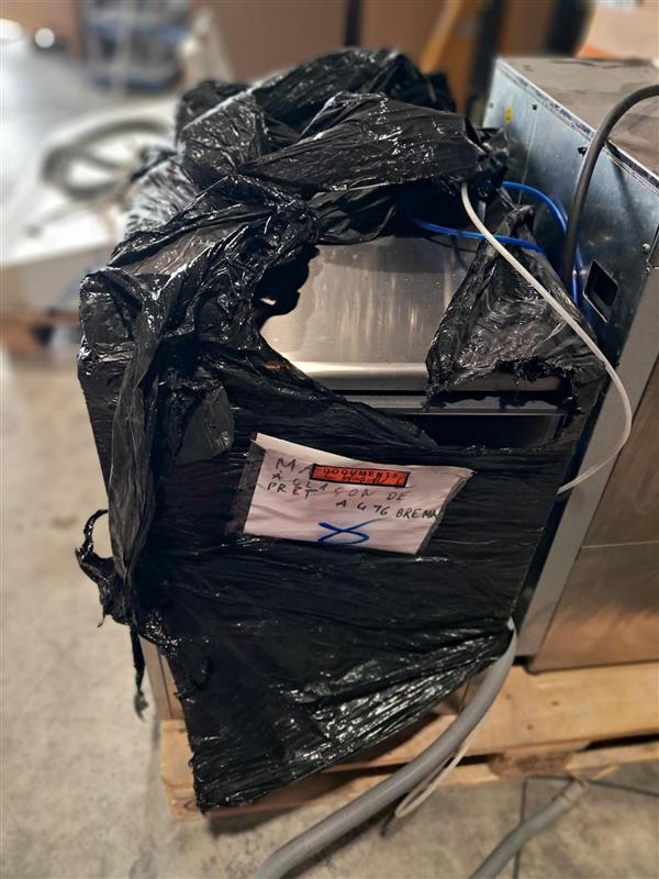 MACHINE A GLACONS BREMA - SV-0000476