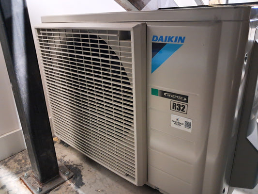 UNITE EXTERIEUR MONOSPLIT - PF-0054205