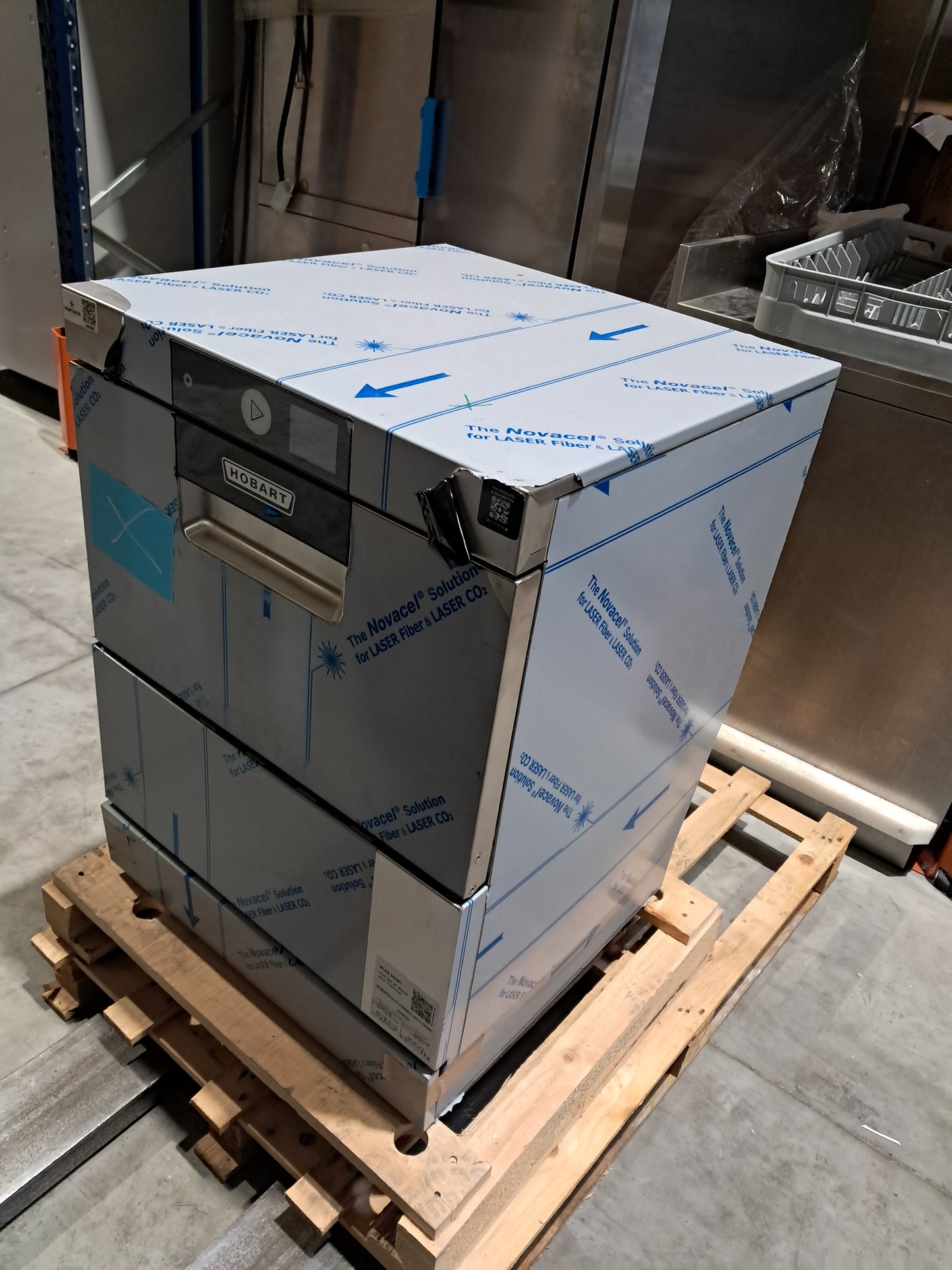 LAVE VERRES PREMAX SECHAGE INTEGRE-60 CASIERS /HEURE - OSMOSEUR INTEGRE - MAR0022727