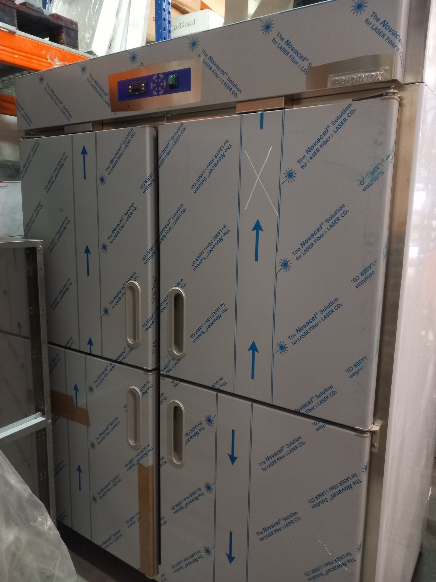 ARMOIRE FROIDE 4 PORTES - DI-0015240