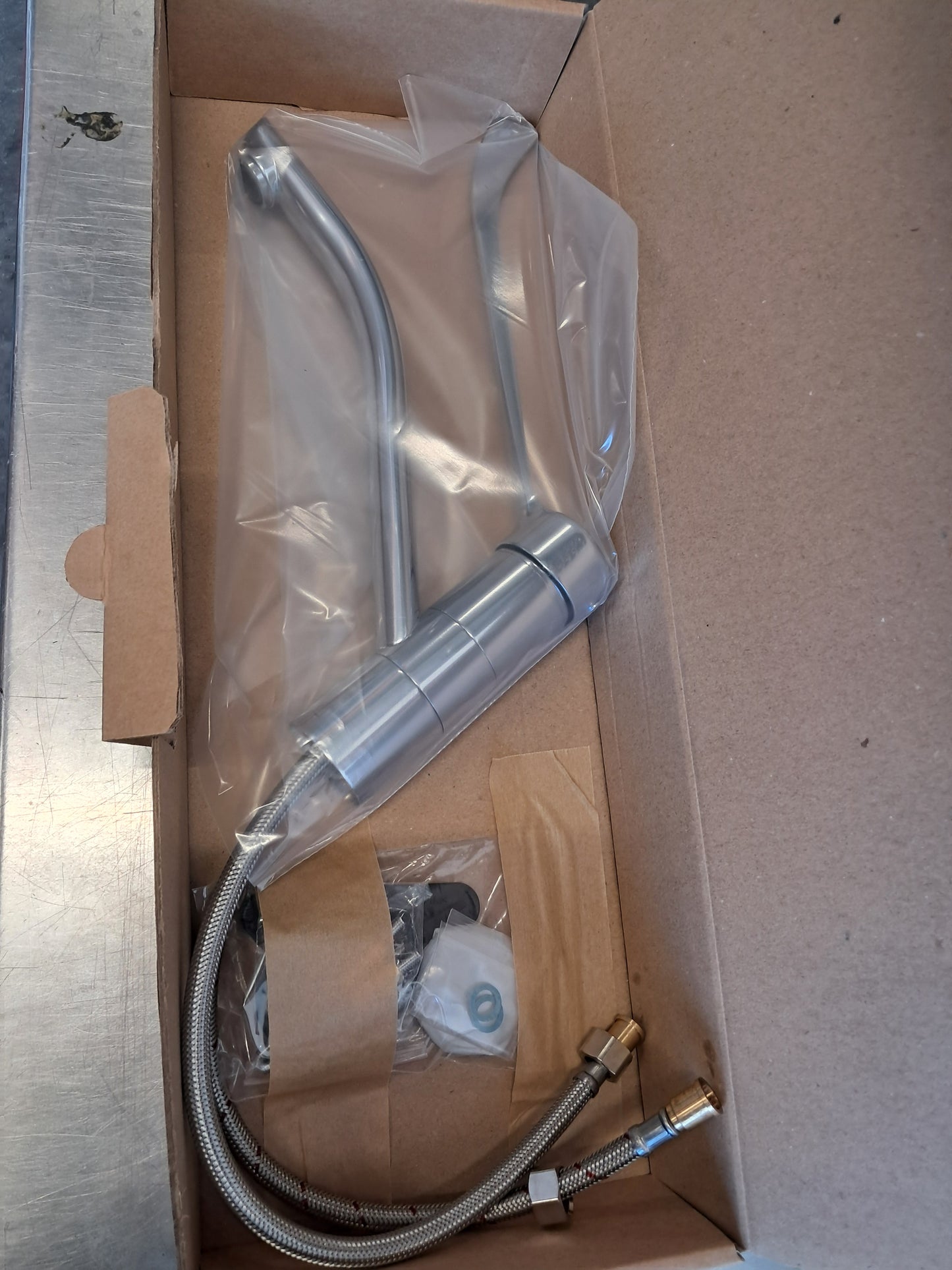 ROBINET MITIGEUR MECANIQUE A BEC ORIENT. - PF-0060035