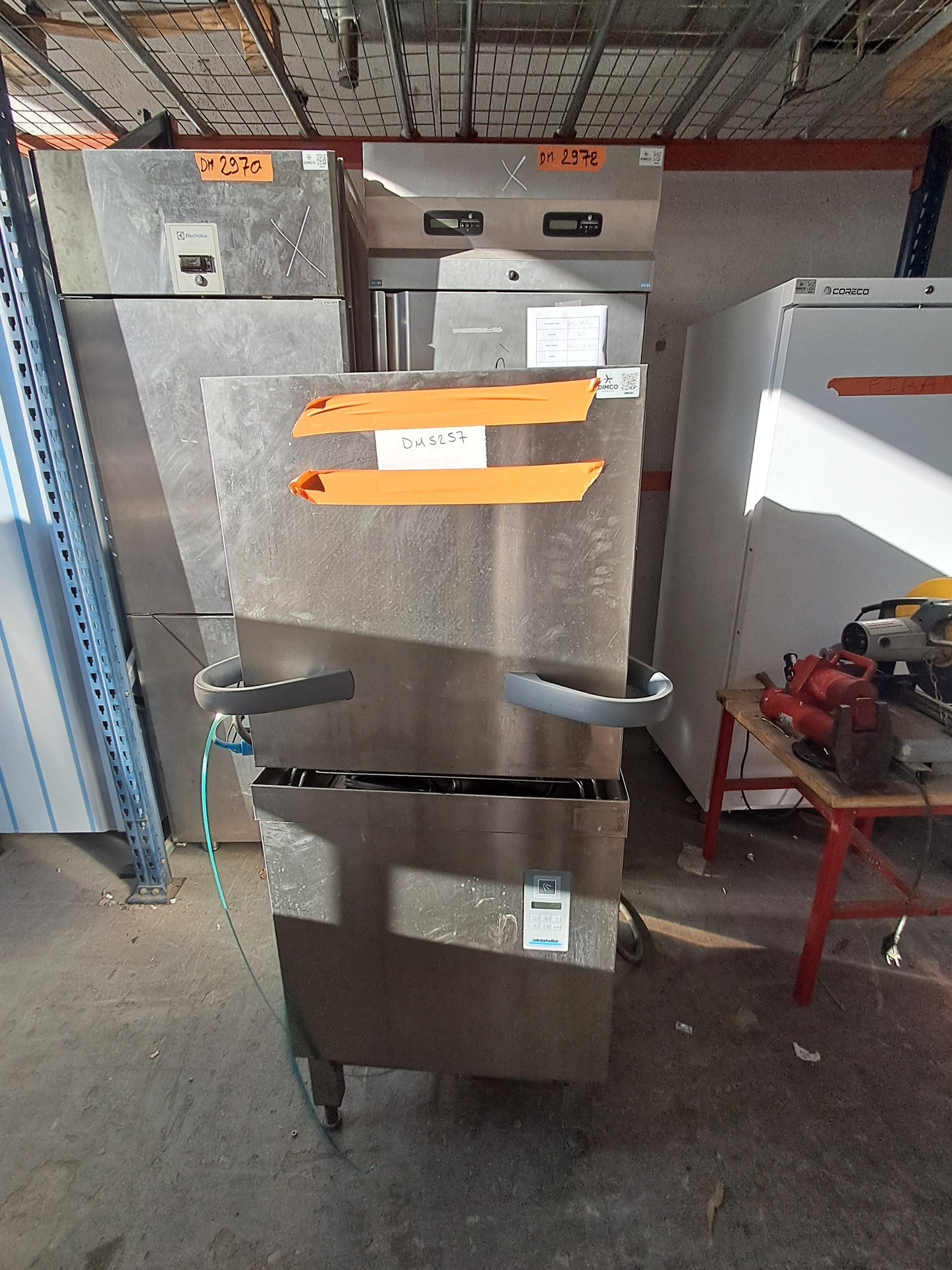 LAVE VAISSELLE A CAPOT - DI-0017854