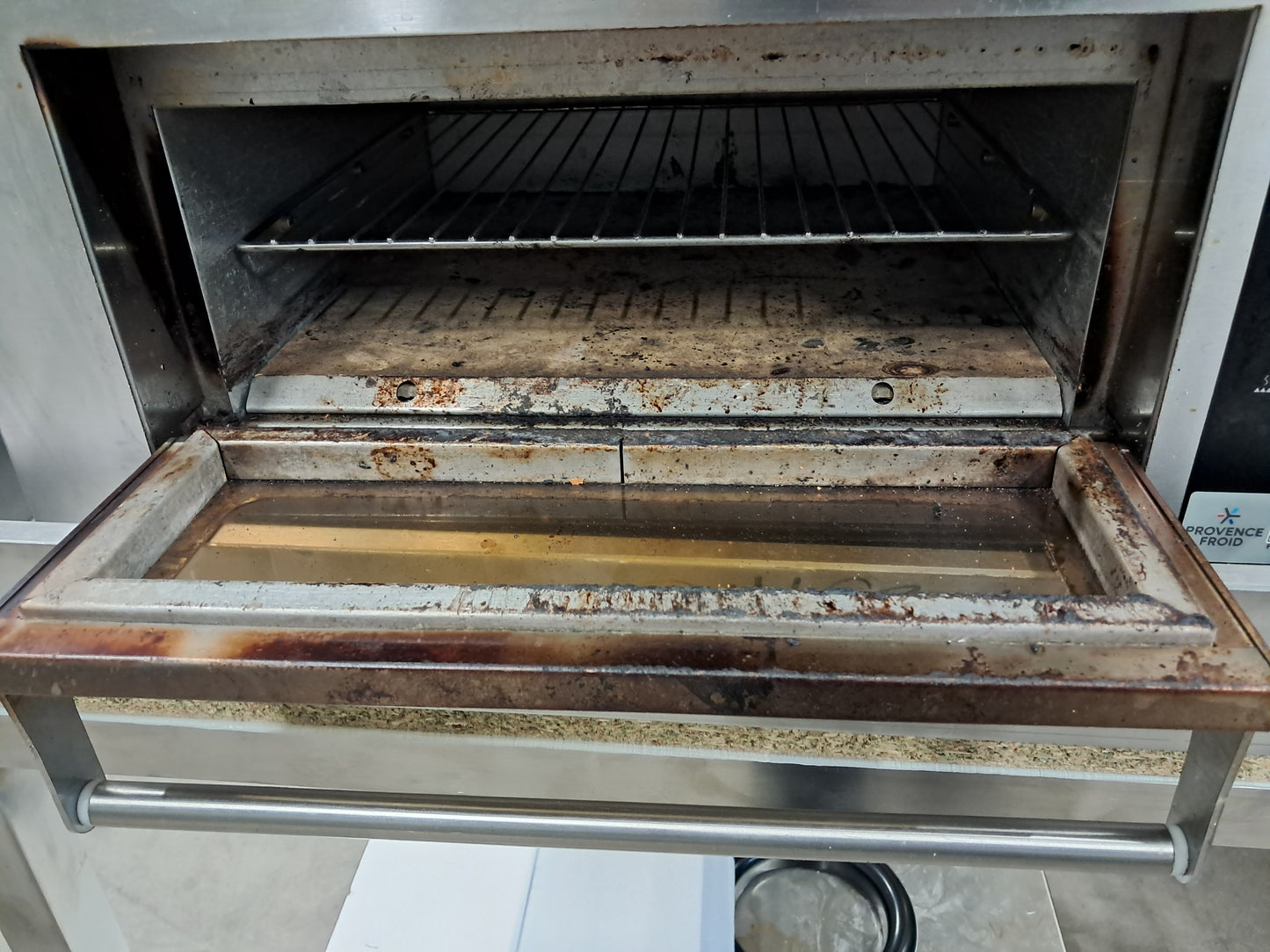 Four pizza simple chambre électromécanique capacité 1 pizza Diam 30 - PF-0052674