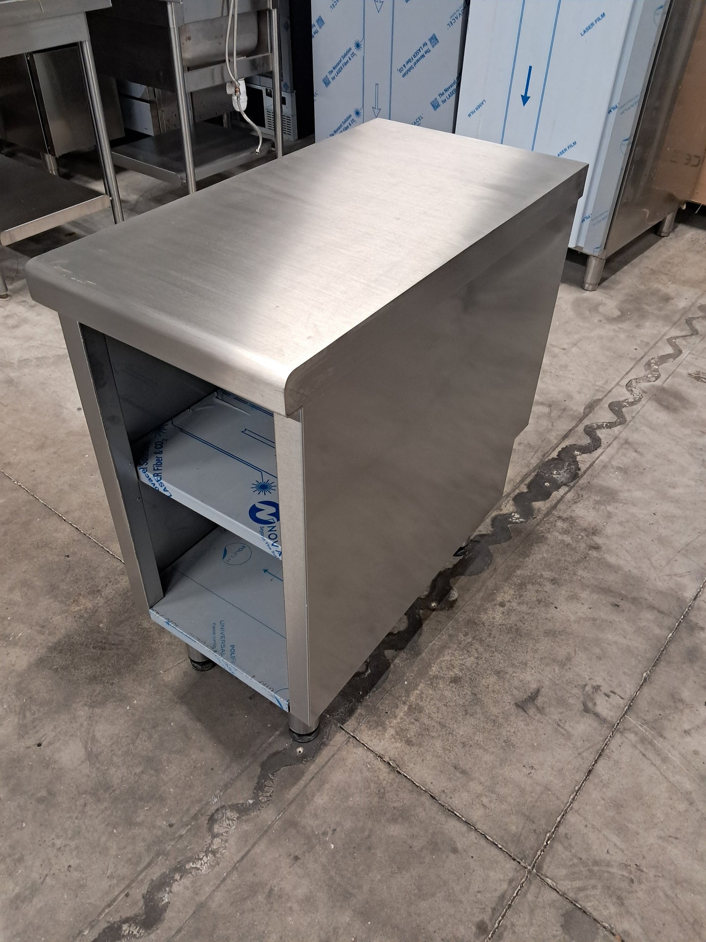 BAIE 425MM + ETAGERE SANS PORTES - PF-0061192