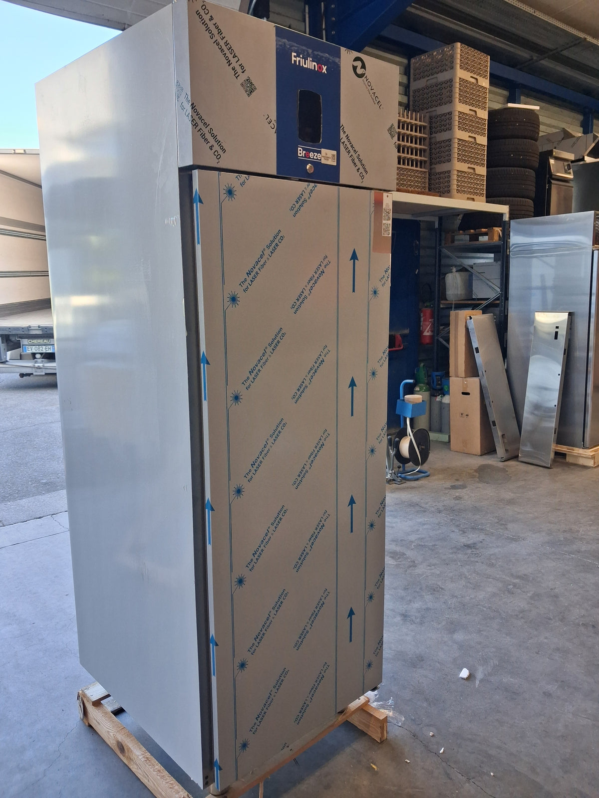 ARMOIRE POSITIVE 1 PORTE - PF-0068038