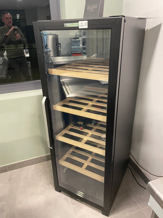 CAVE A VIN - ALT0009072