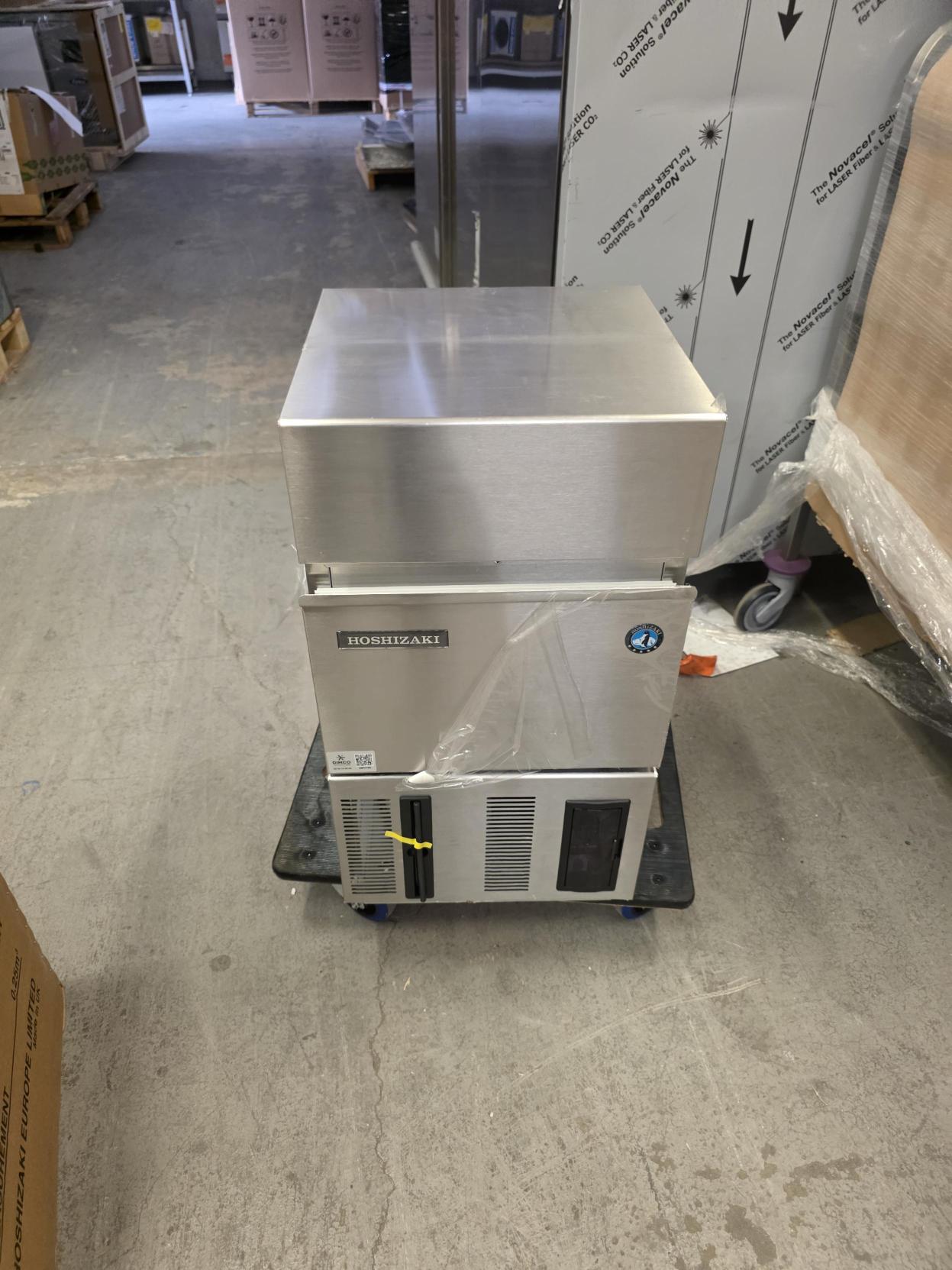 MACHINE A GLAÇONS CUBIQUES 34 KG - DI-0020775