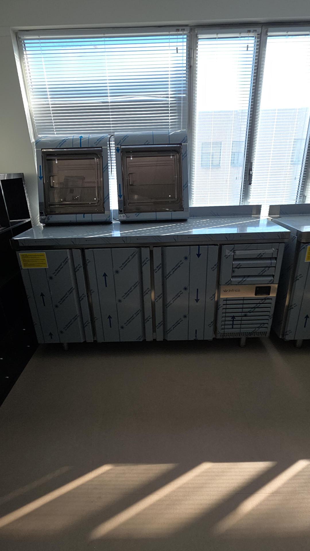 MEUBLE 3 PORTES - DI-0018583