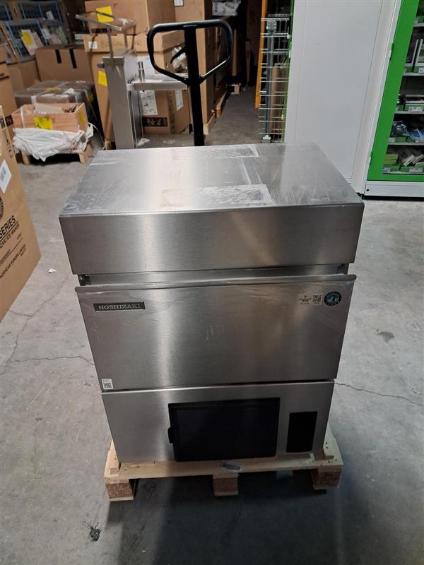MACHINE À GLAÇONS CUBIQUES - PF-0062217