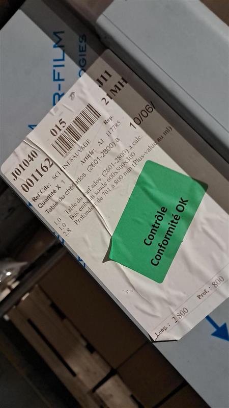 TABLE DU CHEF ADOSSE BAC A DROITE - MAR0046234