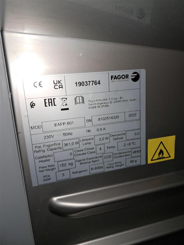 MATERIEL DE PRET ARMOIRE FROIDE POSITIVE - MAR0040715