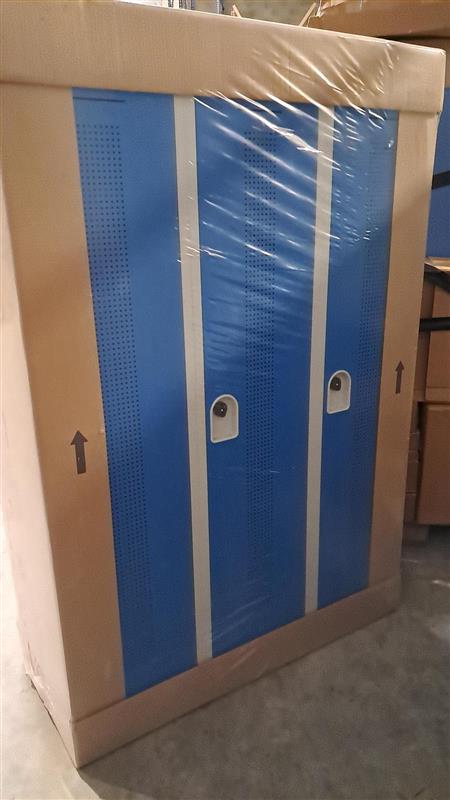 VESTIAIRE 3 CASES - MAR0047722