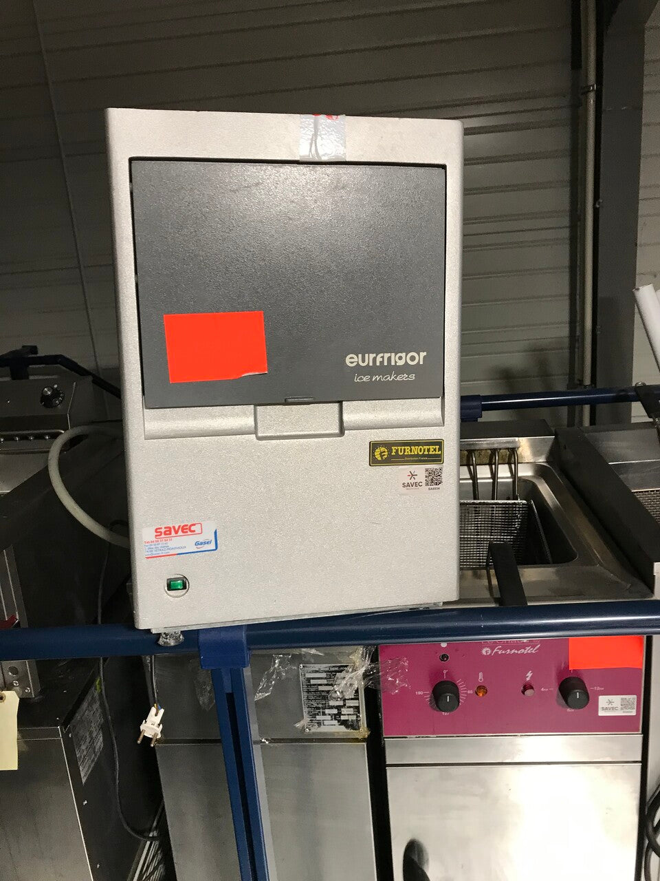 MACHINE A GLACONS - SA-0015725