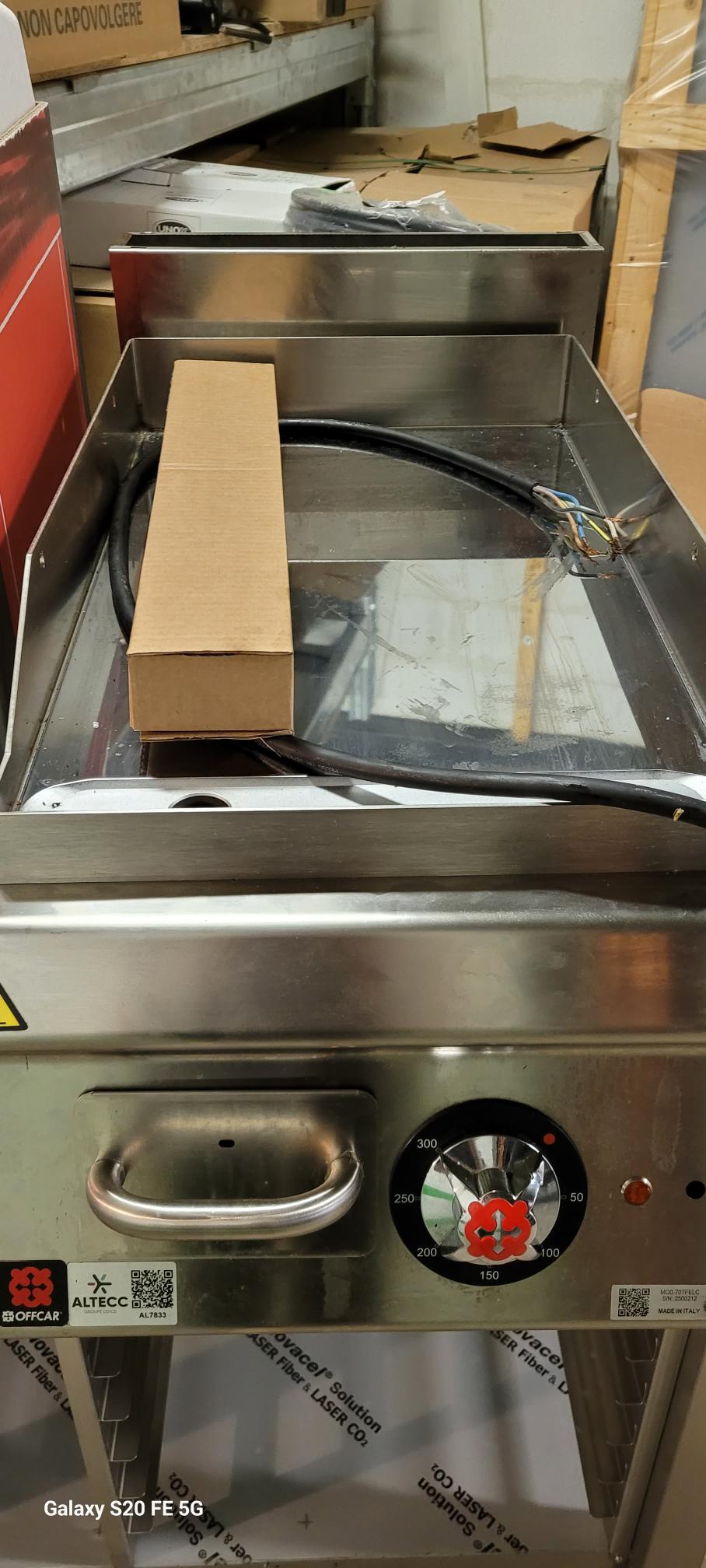 Stile "700" Plaque à snacker électrique TOP - ALT0010184